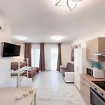 Design And Comfort In Lejlighed Bibione