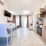 Design And Comfort In Lejlighed *