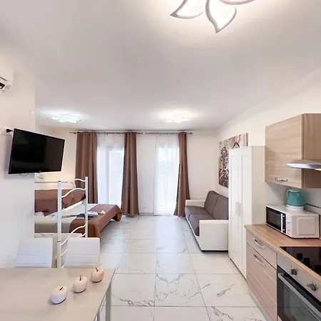 Design And Comfort In Apartment Bibione