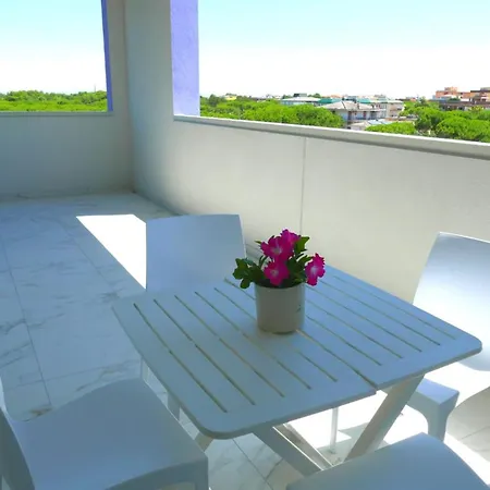 Design And Comfort In Lejlighed